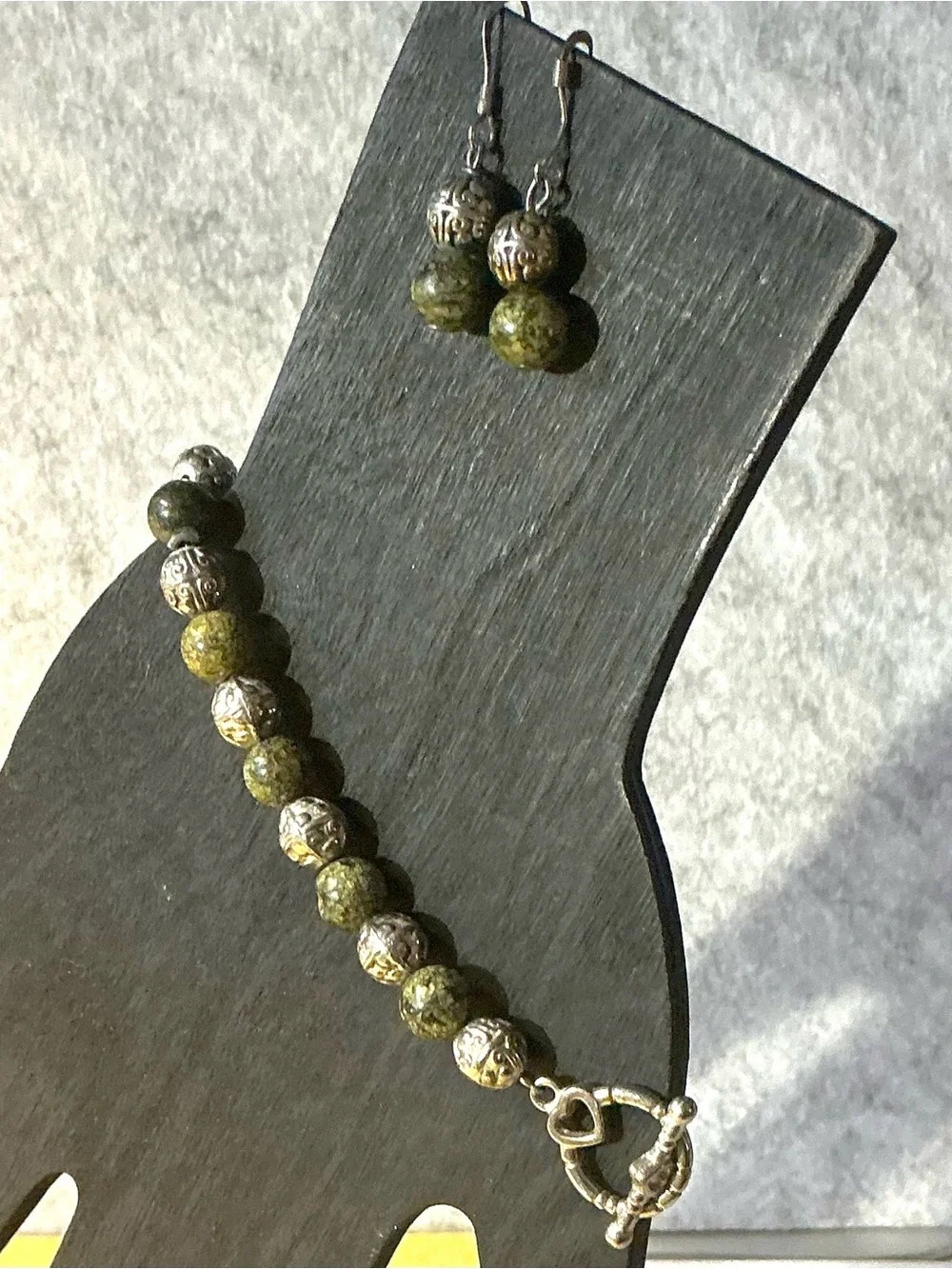 Artisan Jasper & Silver Tone Metal Filigree Beads Bracelet and Earrings Set READ